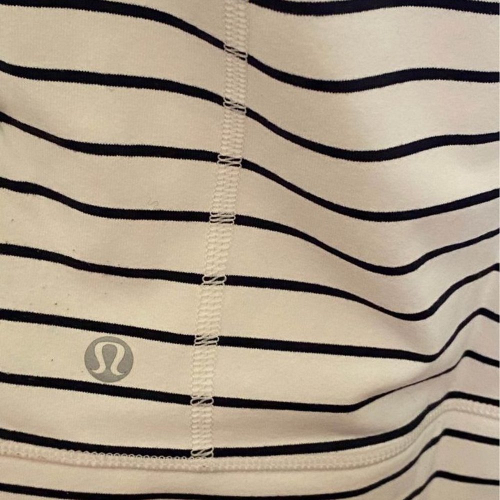 Lululemon In Stride Jacket Size 2 - Picture 2 of 7